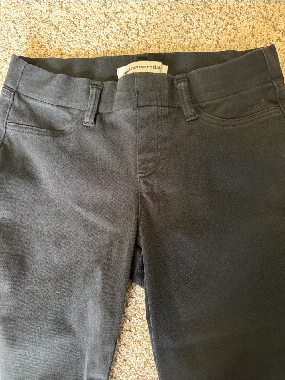 Amazon Essentials Black Cropped Ankle Pants